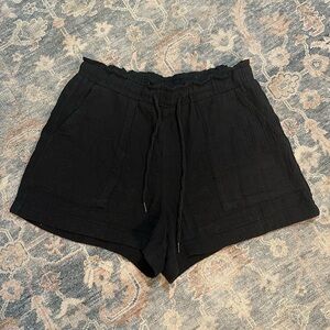 Gap | Black Cotton High Rise Shorts | Size Small